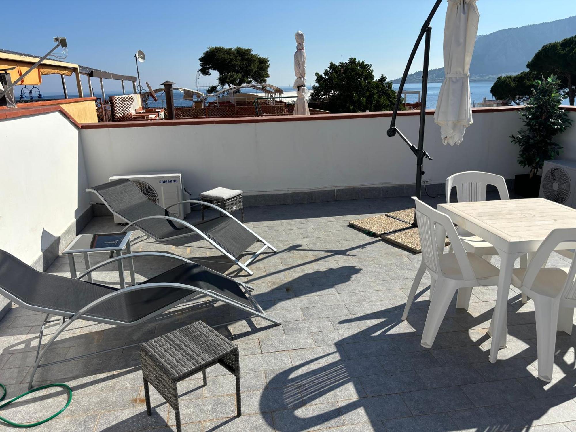 Ashur Apartments Mondello Eksteriør billede
