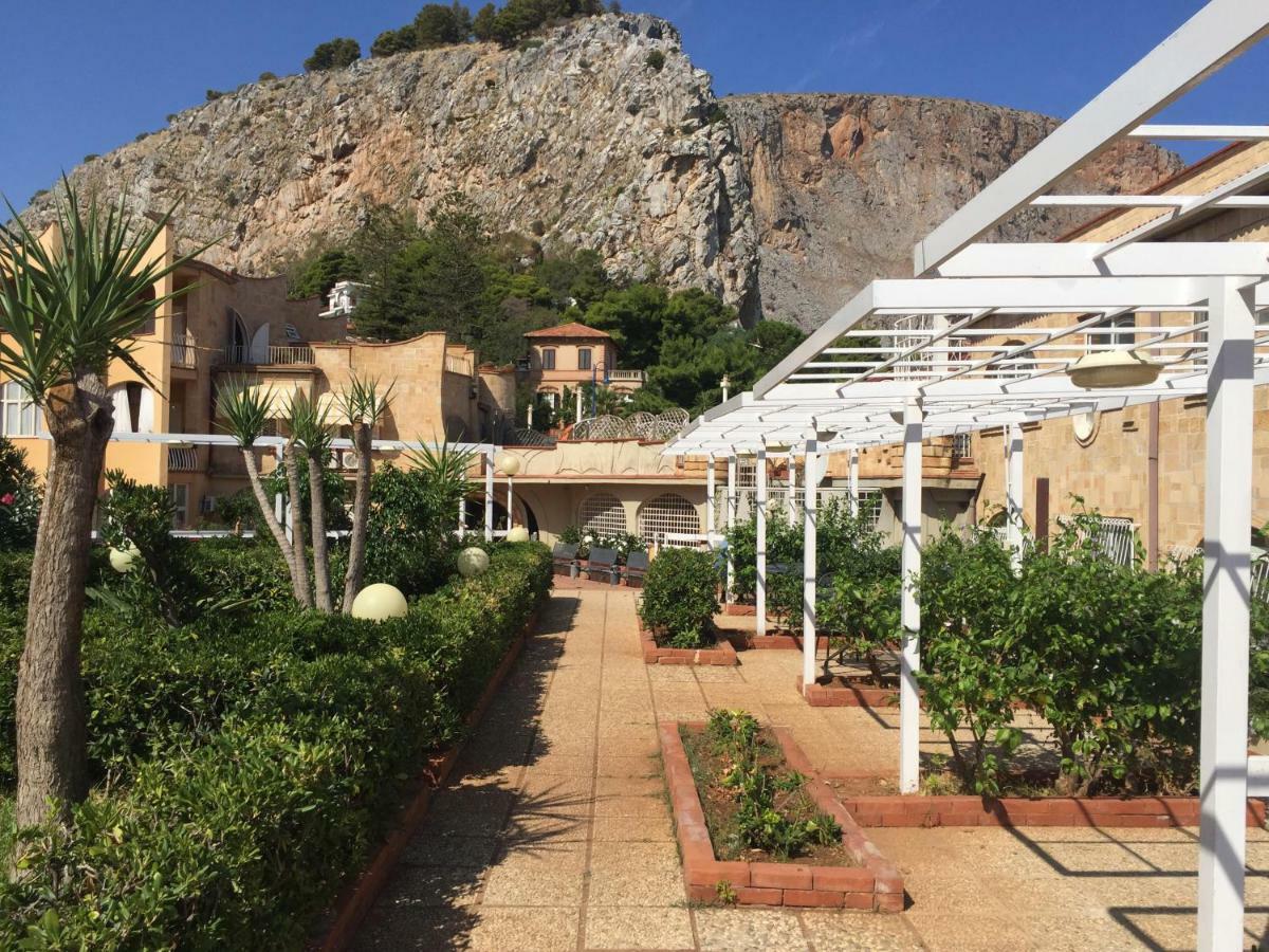 Ashur Apartments Mondello Eksteriør billede