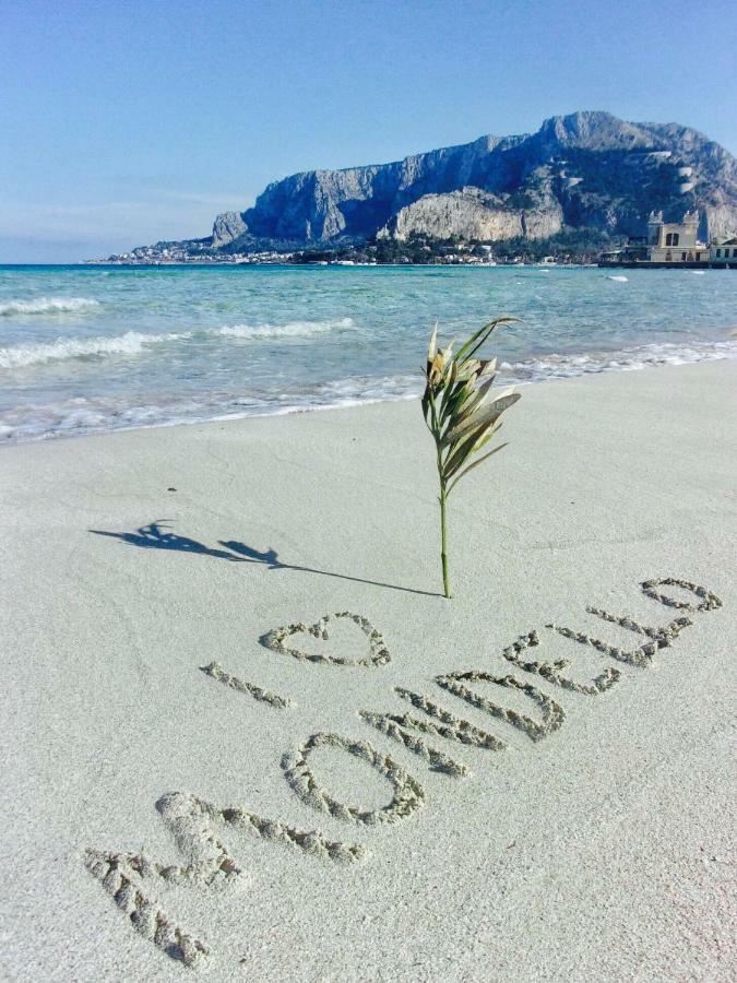 Ashur Apartments Mondello Eksteriør billede